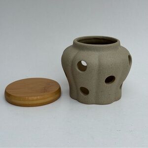 Ceramic Garlic Keeper
